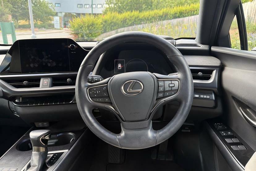 Lexus UX 250H Black #18