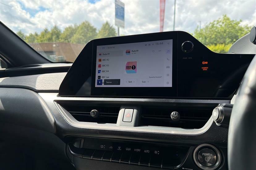 Lexus UX 250H Black #8