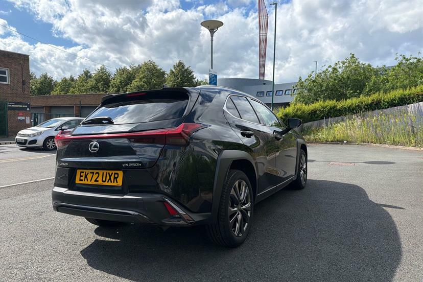 Lexus UX 250H Black #13