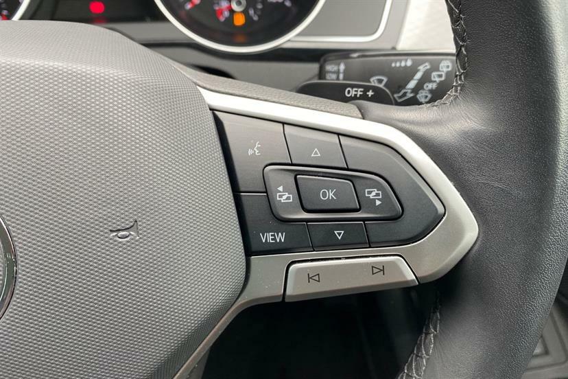 Volkswagen Passat Gte Advance Grey #28