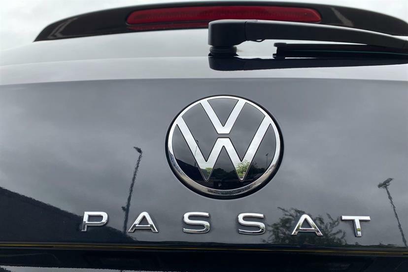 Volkswagen Passat Gte Advance Grey #14