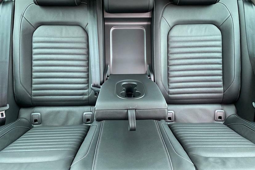 Volkswagen Passat Gte Advance Grey #34