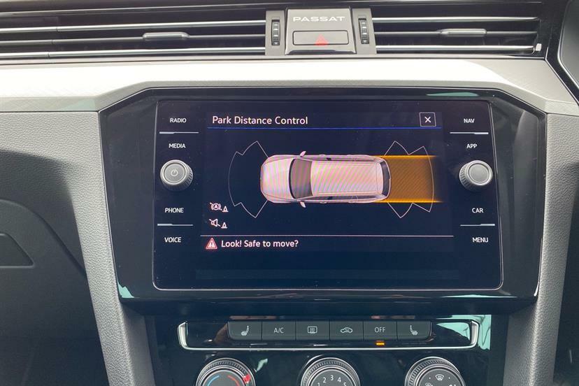 Volkswagen Passat Gte Advance Grey #30
