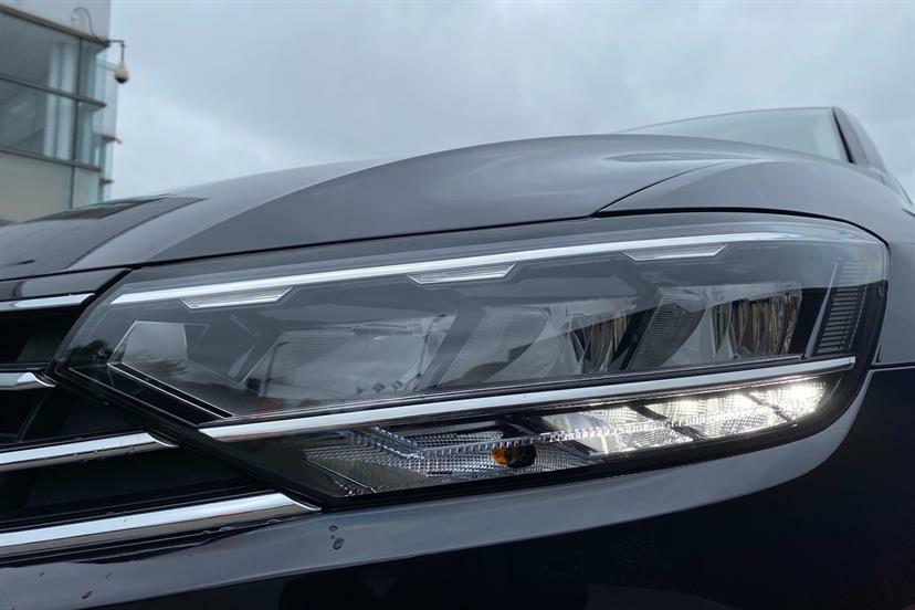 Volkswagen Passat Gte Advance Grey #18