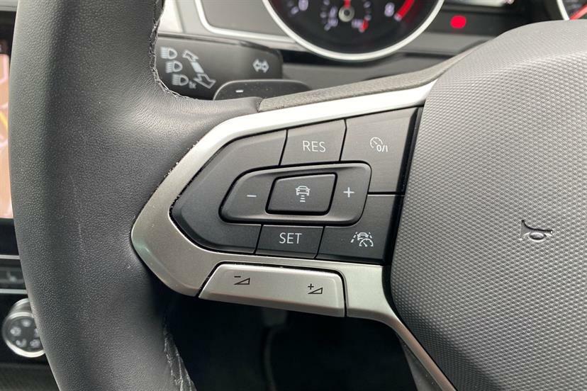 Volkswagen Passat Gte Advance Grey #27