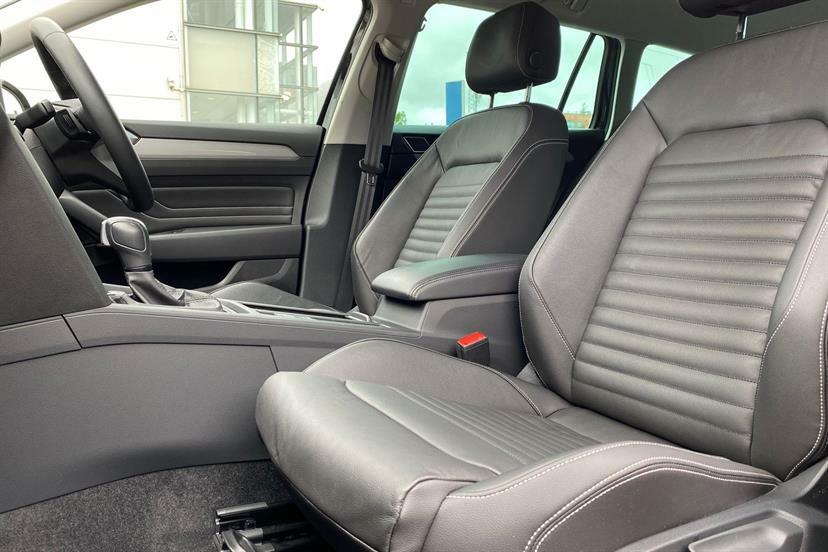 Volkswagen Passat Gte Advance Grey #33