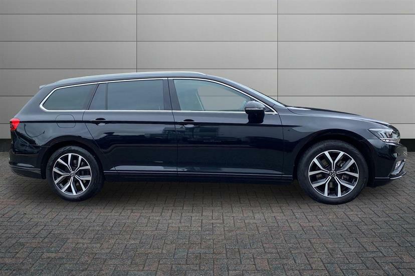 Volkswagen Passat 1.5 Tsi Evo Sel Dsg Black #4
