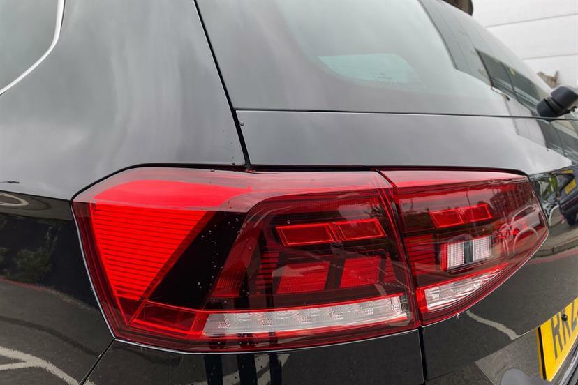 Volkswagen Passat Gte Advance Grey #13
