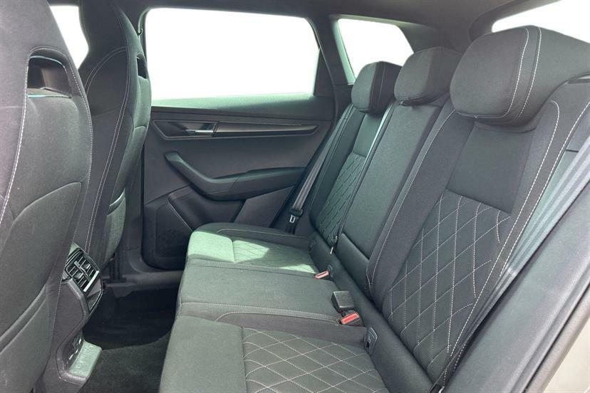 Skoda Karoq Se Drive Black #15