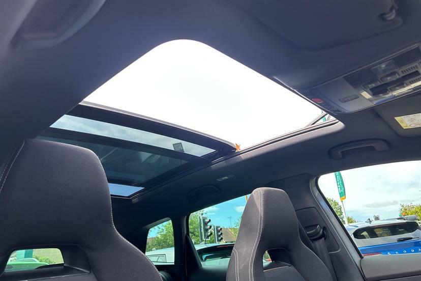 Skoda Karoq Se Drive Black #29
