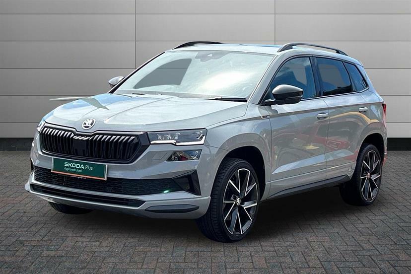 Skoda Karoq Se Drive Black #7