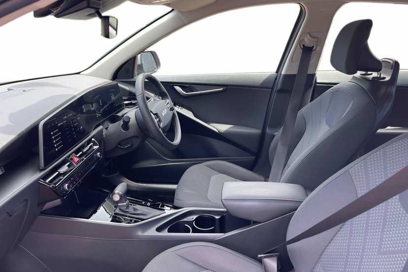 Kia Niro 1.6H Gdi 2 Suv Hybrid Dct 127 Bhp WD24SOE Grey #2