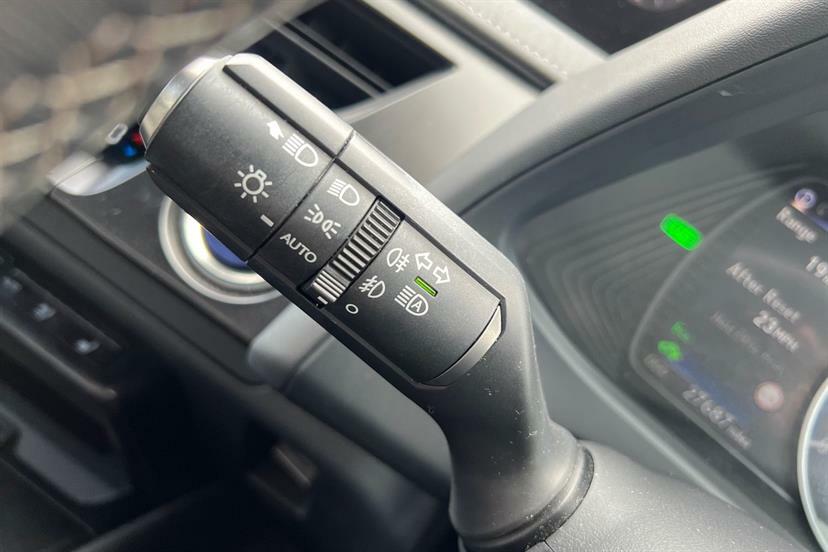 Lexus UX 250H 2.0 Cvt Without Nav  #16
