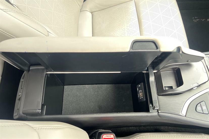 Lexus UX 250H 2.0 Cvt Without Nav  #23