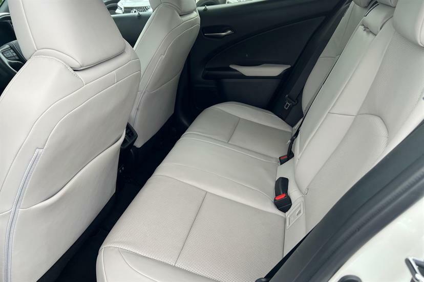 Lexus UX 250H 2.0 Cvt Without Nav  #28