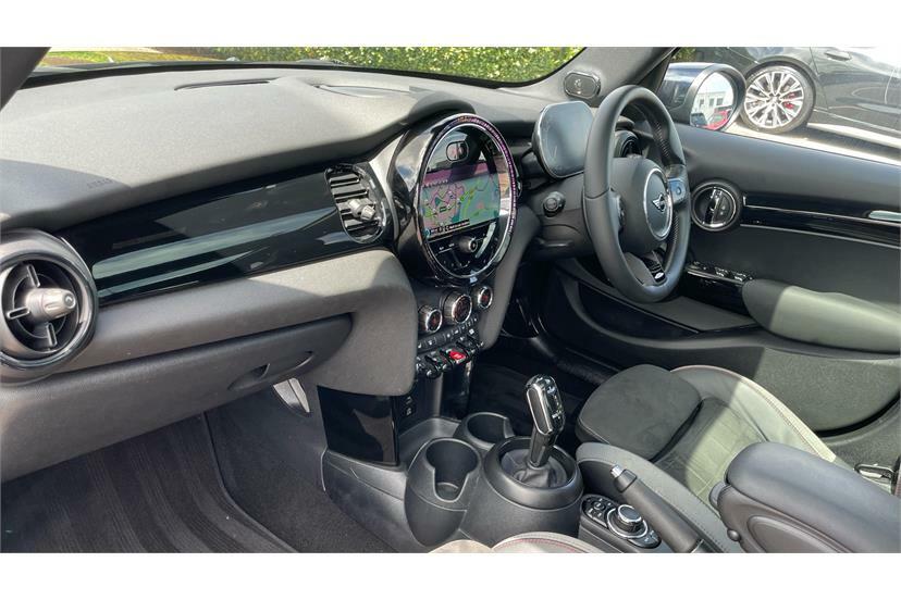 Mini Hatch 1.5 Cooper Sport 2023 Black #7