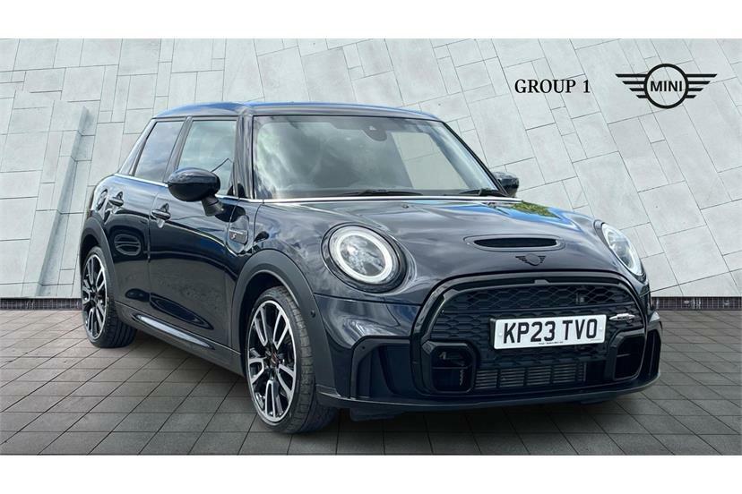 Mini Hatch 2.0 Cooper S Sport Comfortnav Pack Black
