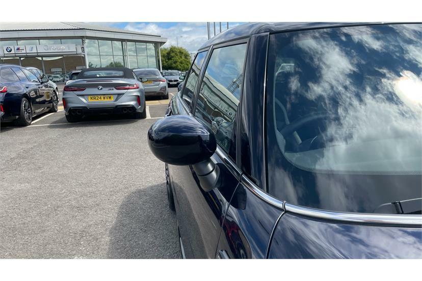 Mini Hatch 1.5 Cooper Sport 2023 Black #22