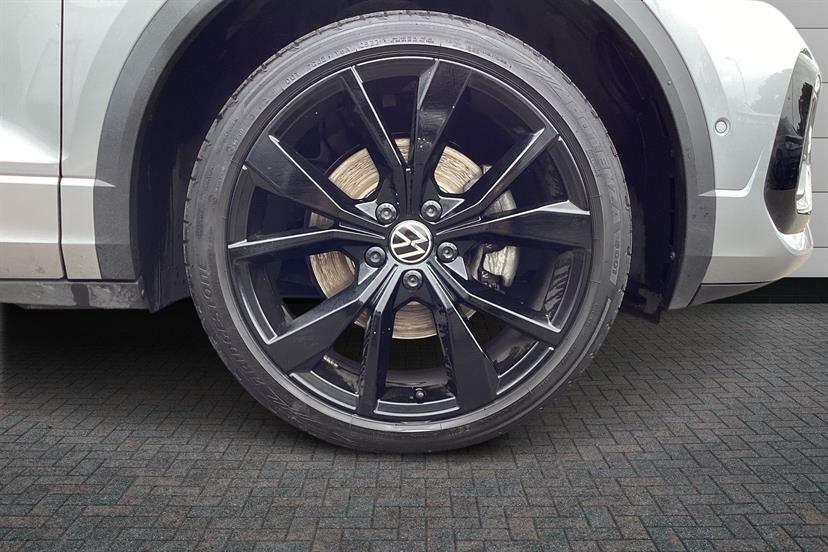 Volkswagen T-Roc 1.5 Tsi R-line Dsg Silver #4