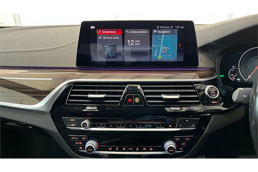 BMW 5 Series Se Grey #8