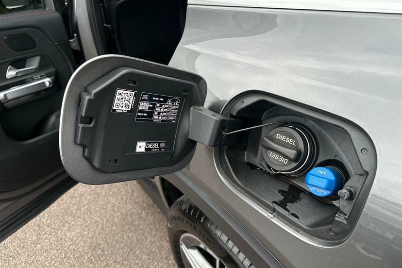 Mercedes-Benz GLB Class Amg Line Blue #25