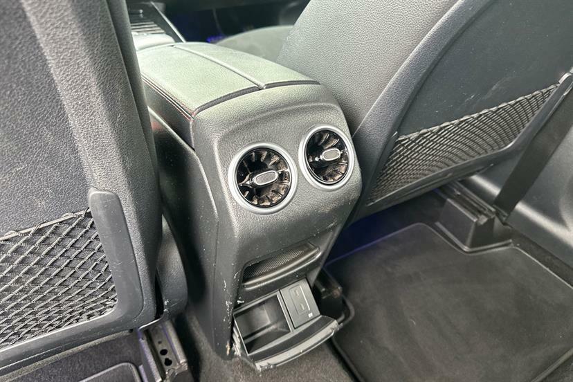 Mercedes-Benz GLB Class Amg Line Blue #26