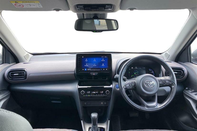 Toyota Yaris Cross 1.5 Hybrid Excel Cvt White #5