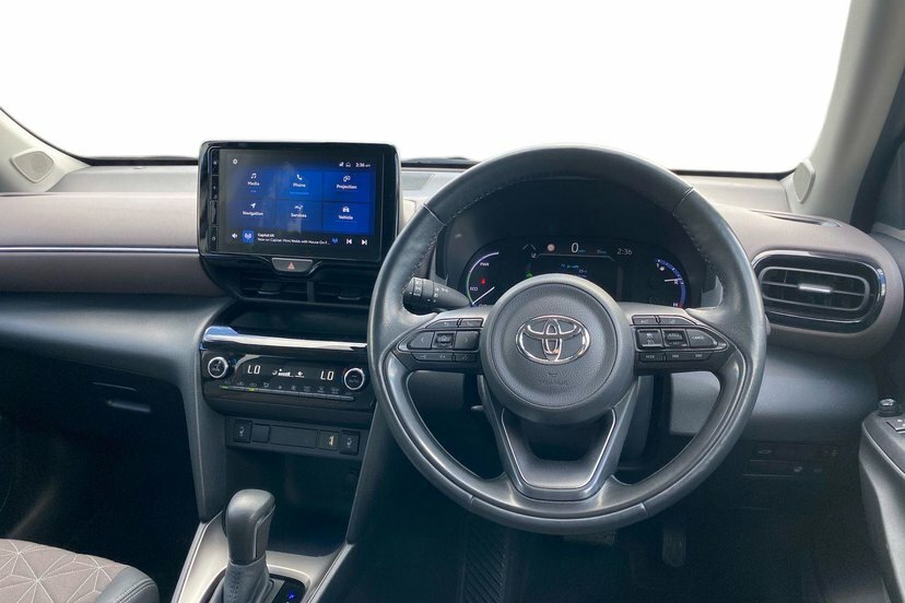 Toyota Yaris Cross 1.5 Vvt-h Excel Suv Hybrid E-cvt 116 P SP23WZM White #6