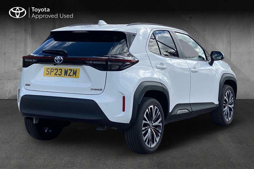 Toyota Yaris Cross 1.5 Hybrid Excel Cvt White #2