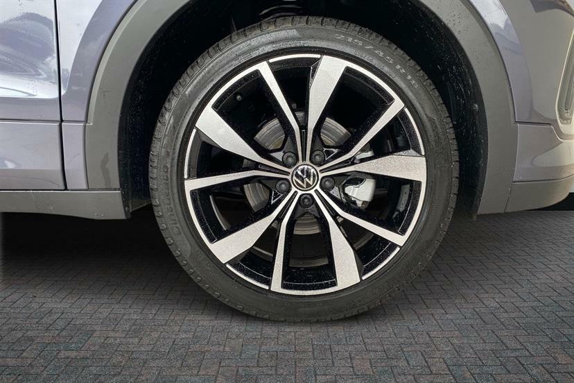 Volkswagen T-Cross 1.0 Tsi 115 R-line Grey #4