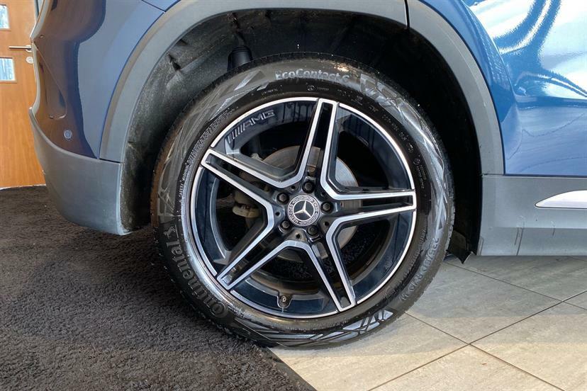 Mercedes-Benz GLA Class 200 Amg Line Premium Blue #4