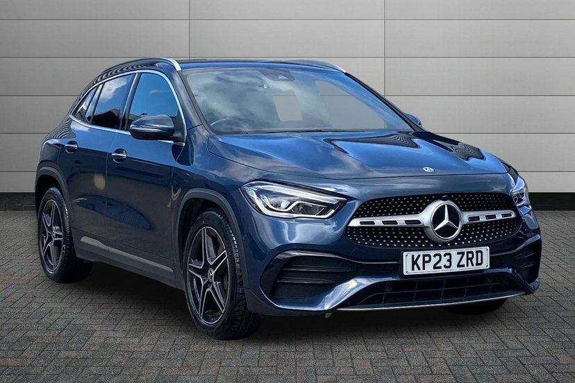 Mercedes-Benz GLA Class Gla200 Amg Line Premium Suv 7G-dct Blue