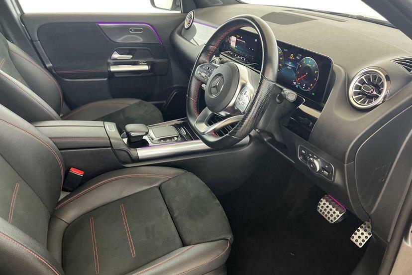 Mercedes-Benz GLA Class 200 Amg Line Premium Grey #4