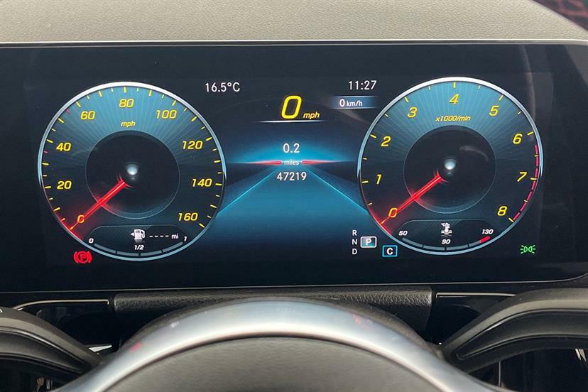 Mercedes-Benz GLA Class 200 Amg Line Premium Grey #5