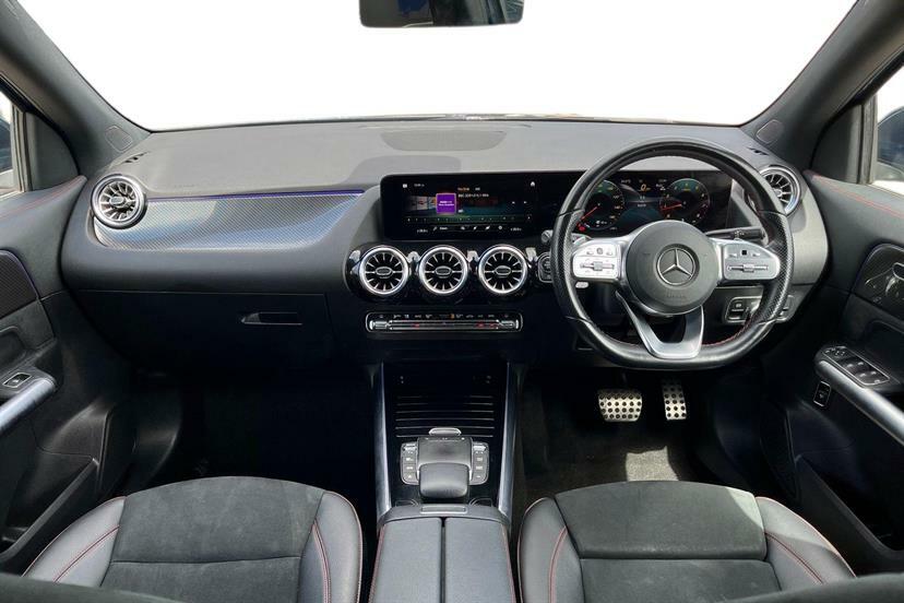 Mercedes-Benz GLA Class 200 Amg Line Premium Blue #5
