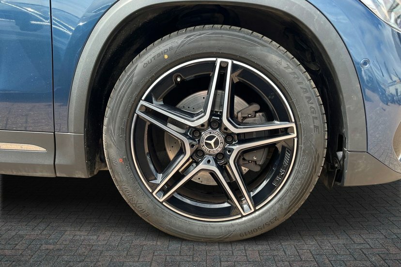 Mercedes-Benz GLA Class Gla200 Amg Line Premium KM23EOJ Blue #4