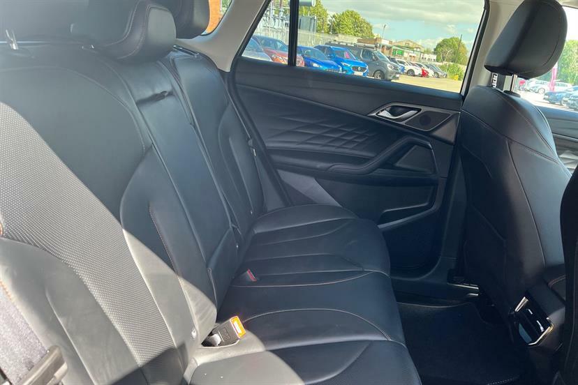 MG HS 1.5 T-gdi Phev Trophy Black #17