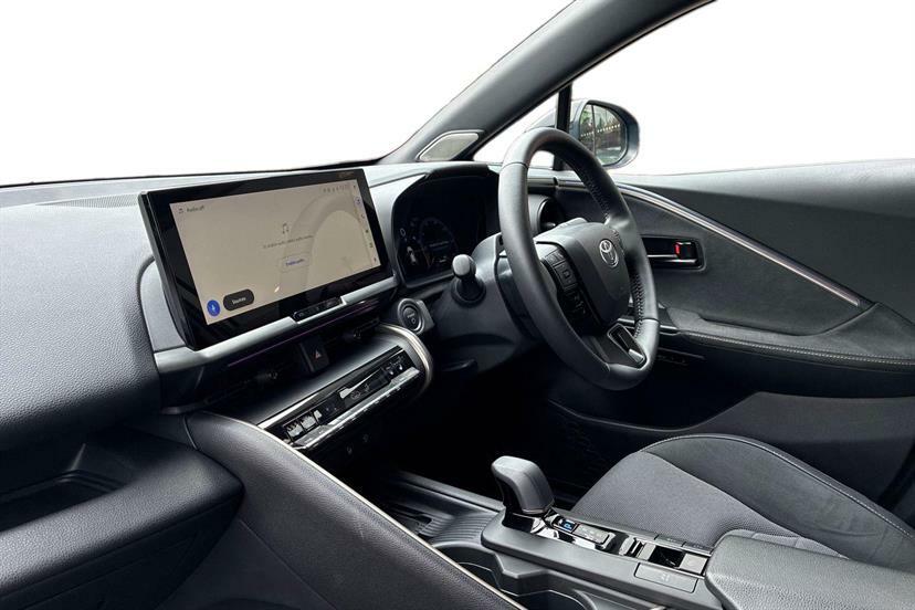 Toyota C-Hr Design White #10