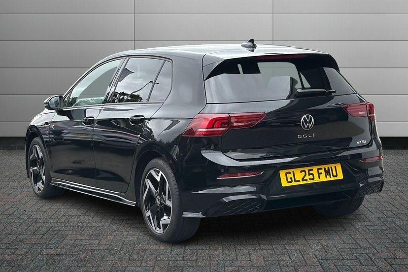 Volkswagen Golf 1.5 Etsi Mhev R-line Hatchback Hybrid D GL25FMU Black #3