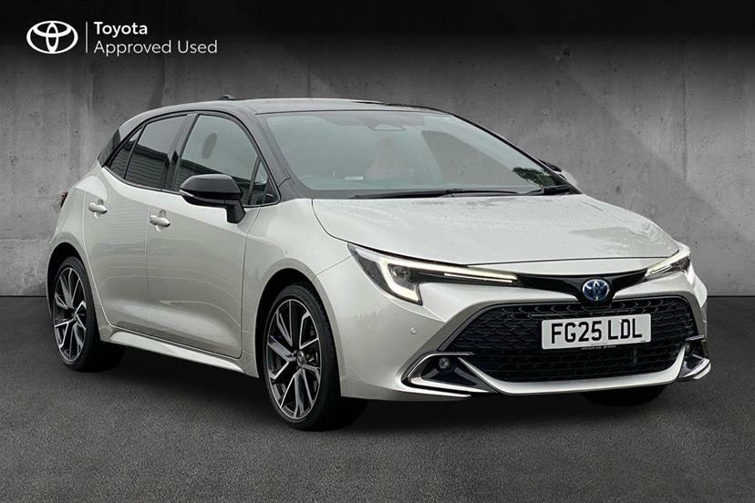 Toyota Corolla 2.0 Hybrid 178 Excel Cvt Black