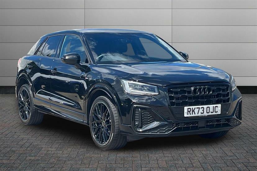 Audi Q2 35 Tfsi Black Edition S Tronic Tech Black