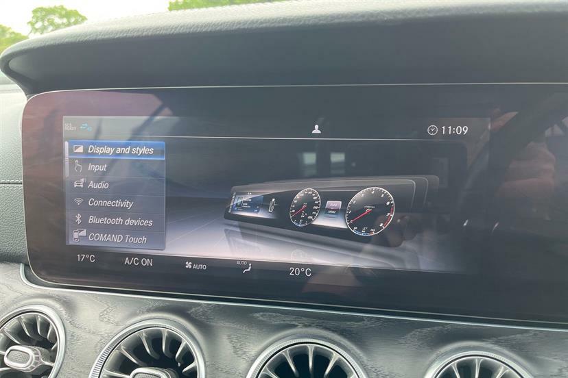 Mercedes-Benz E Class 2.0 E 220 D Se 192 Bhp Black #44