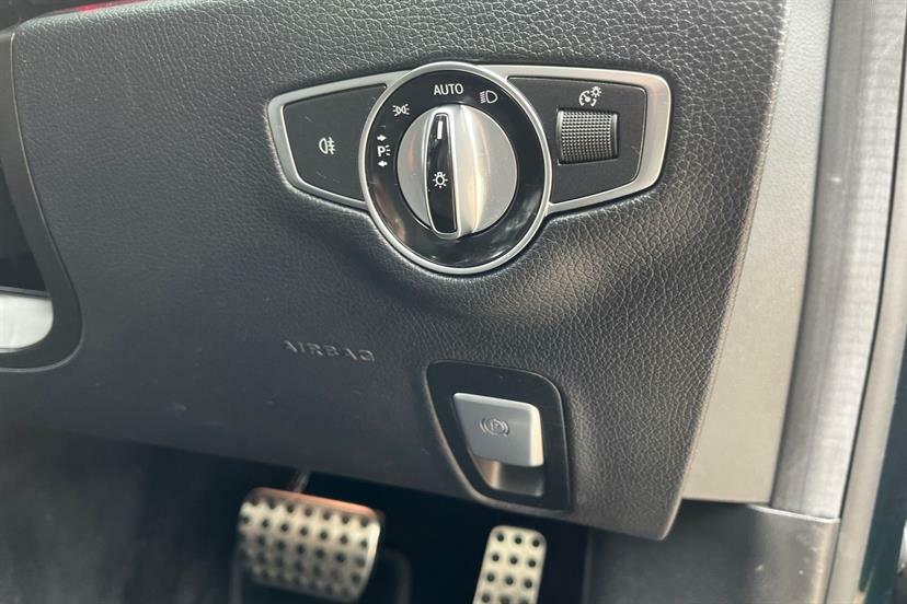 Mercedes-Benz E Class 2.0 E 220 D Se 192 Bhp Black #33