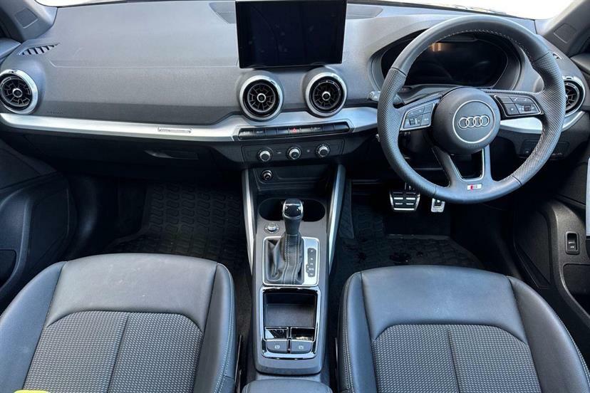 Audi Q2 30 Tfsi 116 Black Edition Tech Black #7