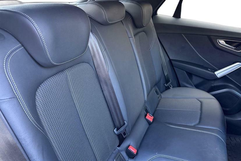 Audi Q2 35 Tfsi S Line S Tronic Grey #6