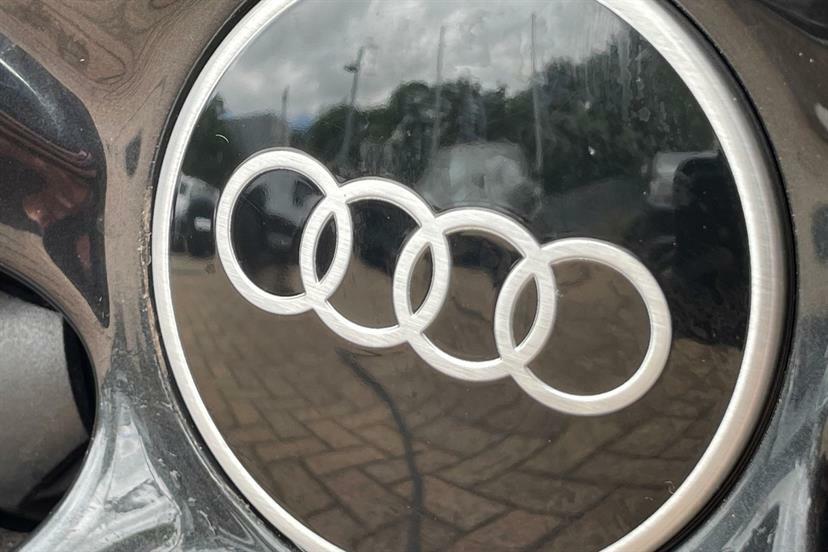 Audi E-tron E-tron Sportback S Vorsprung Quattro Blue #47