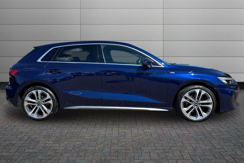 Audi A3 35 Tfsi S Line S Tronic Blue #3