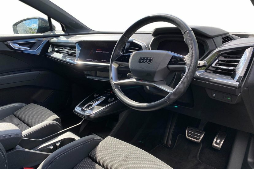 Audi Q4 E Tron 40 S Line Sportback 82Kwh 204 P Black #6