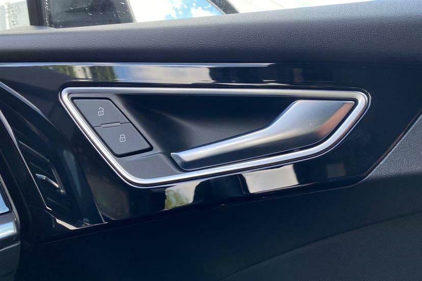 Audi Q4 E Tron 150Kw 40 82Kwh Black Edition Tech Pack Black #21