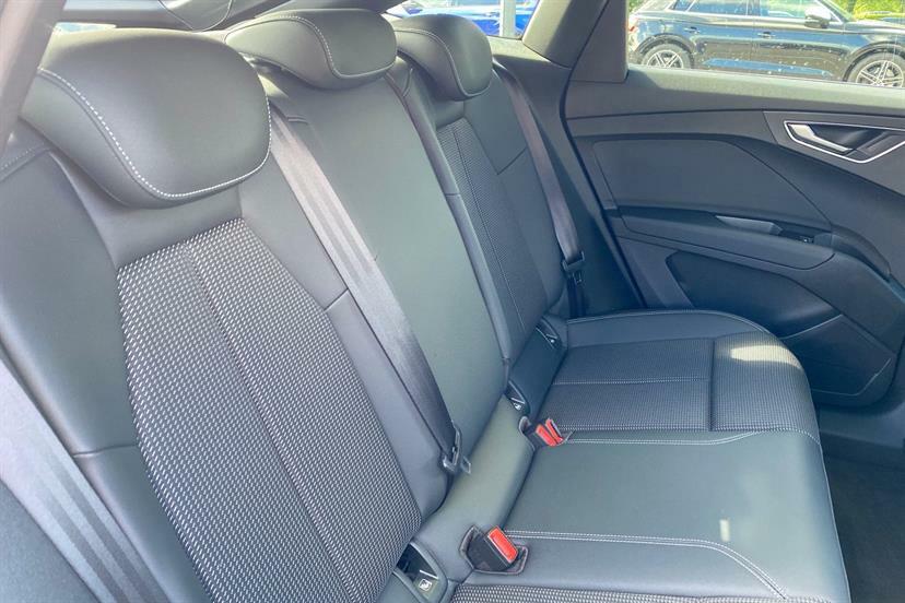 Audi Q4 E Tron 150Kw 40 82Kwh Black Edition Tech Pack Black #42
